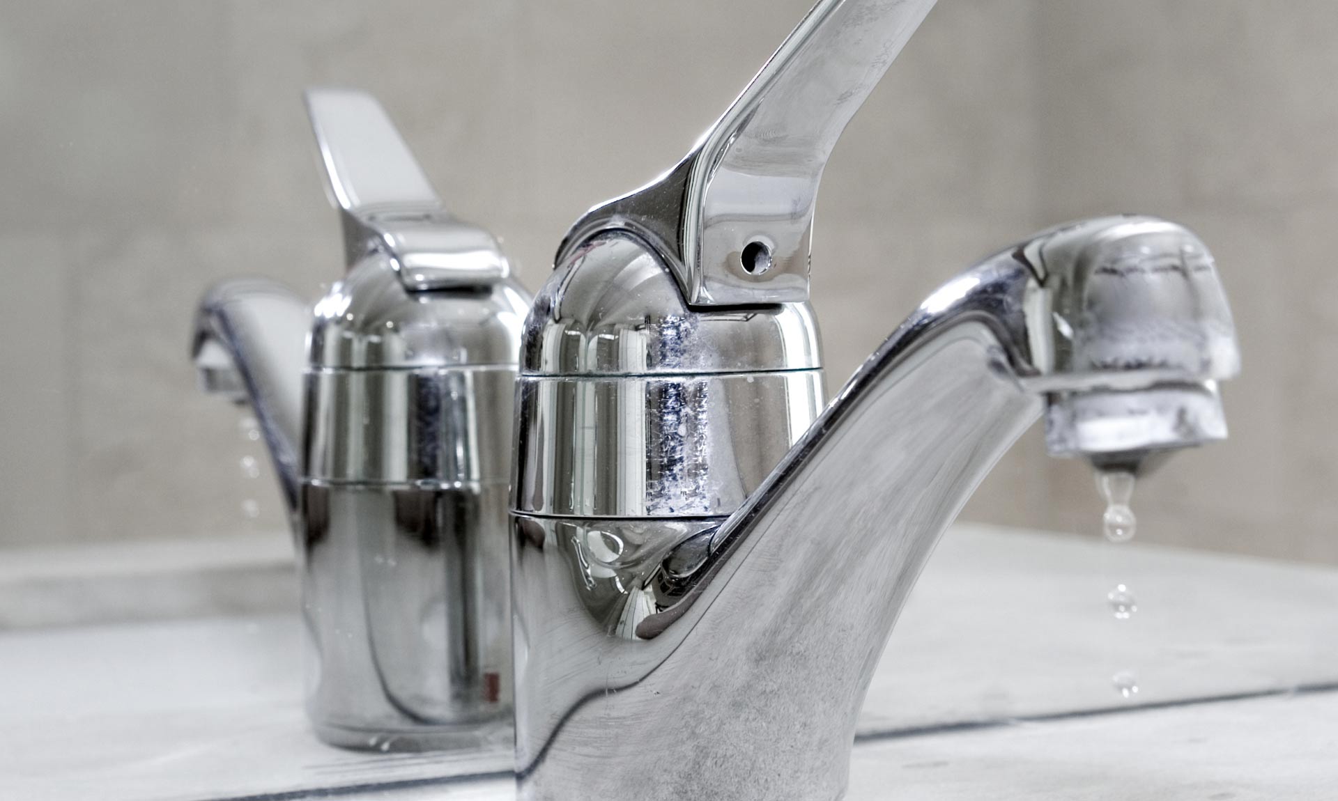 Kalk verwijderen doet u zo l L&S Housekeeping